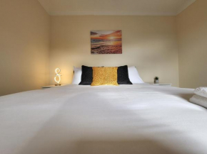 Tooting Bec Central Apartment by London Tube